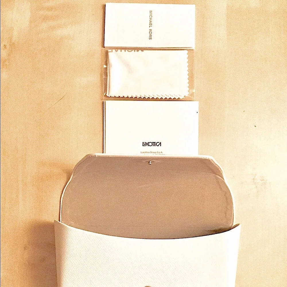 Michael Kors Clamshell Sunglasses/Eyeglasses Case